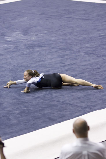 06NCAA2S6D_0748