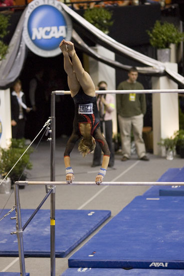 06NCAAI2K_1108